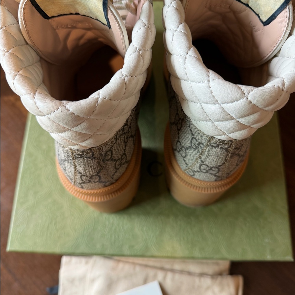 Gucci Apollo White Leather & Beige GG Canvas Platform Lug Lace-Up Boot - Picture 5 of 9
